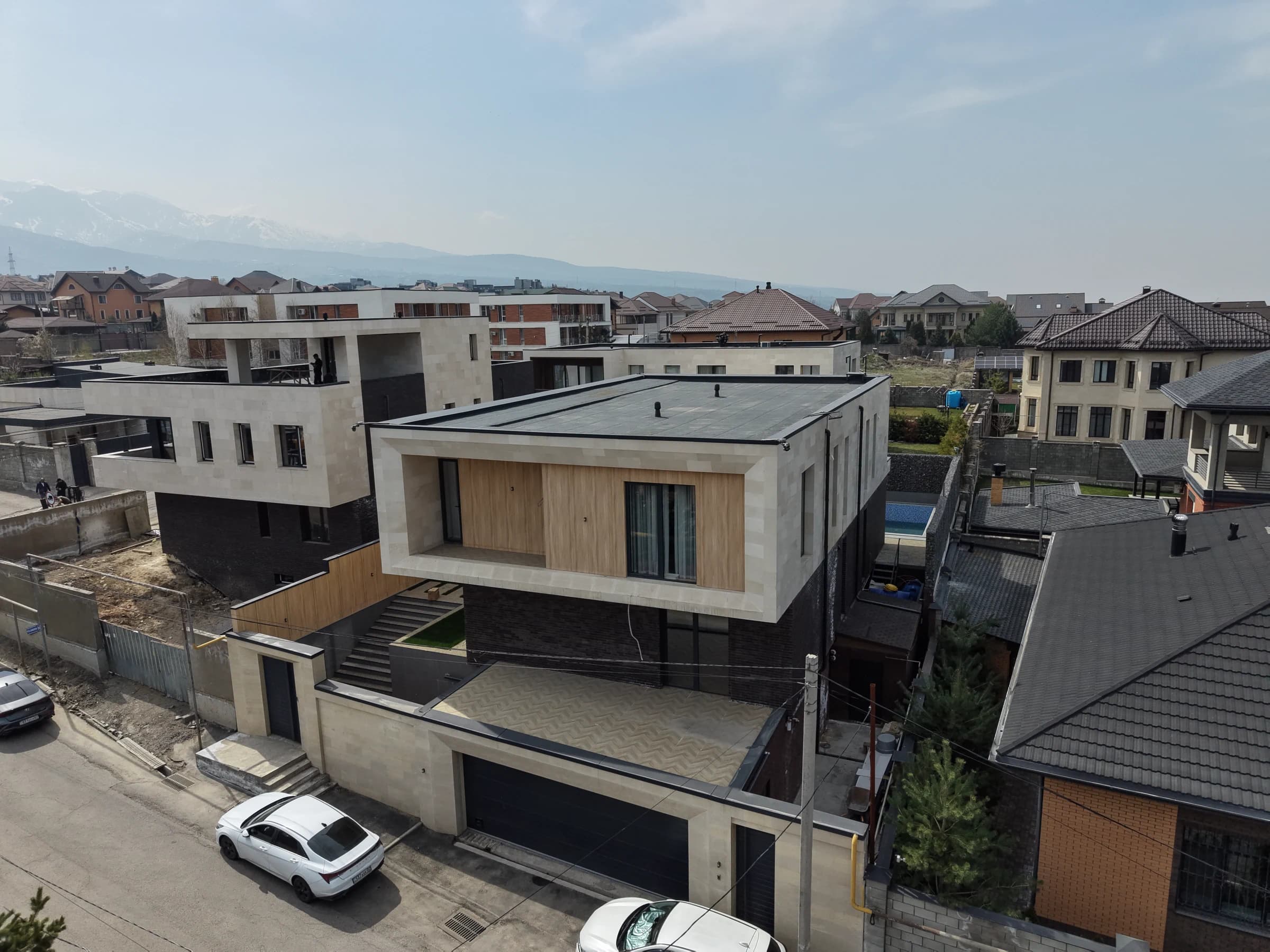 Терраса и зона отдыха modern box дома Bereke Group